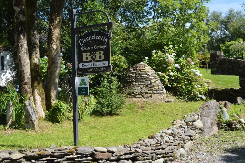 Lissyclearig Thatched Cottage Kenmare Kültér fotó
